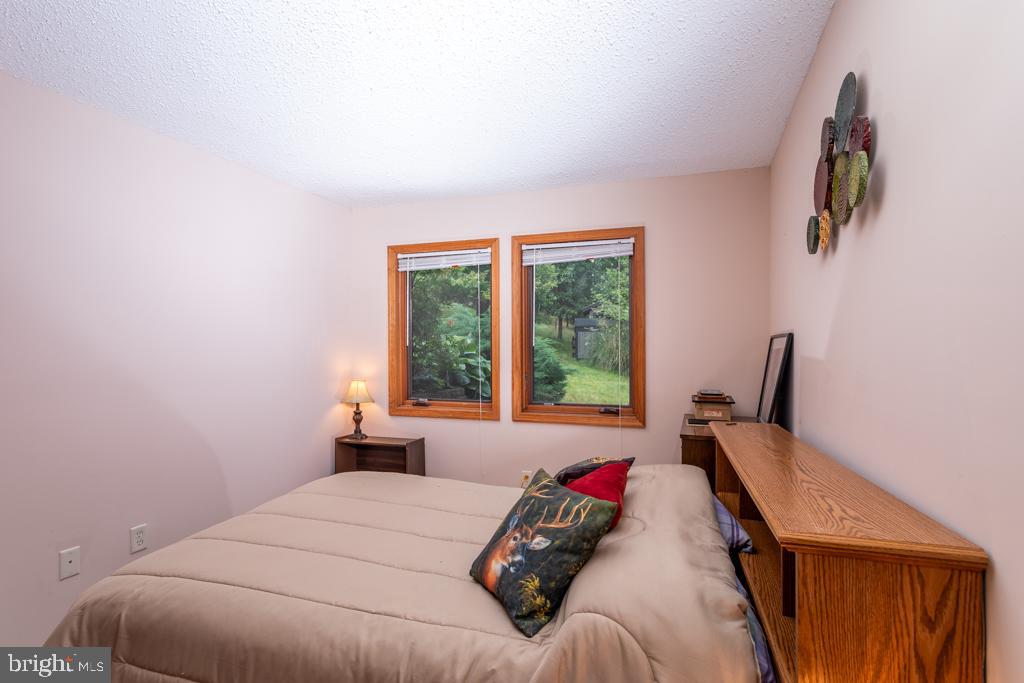 NONE UNRESTRICTED - Residential