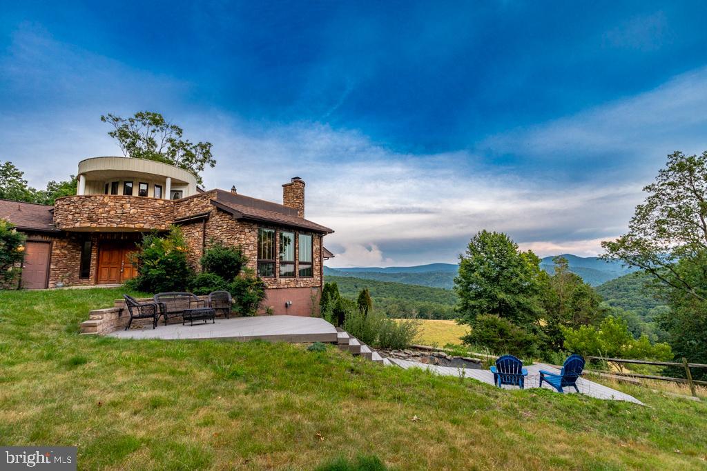 NONE UNRESTRICTED - Residential