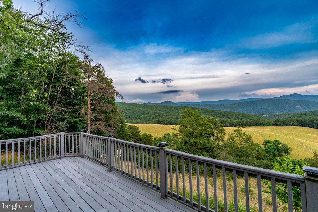 NONE UNRESTRICTED - Residential