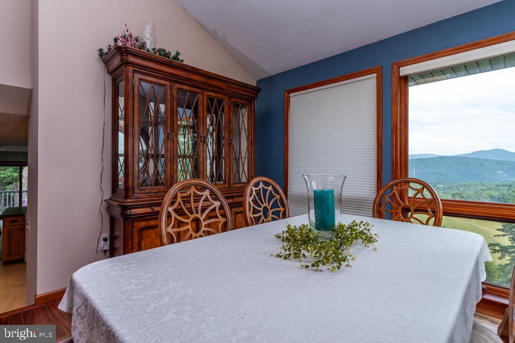 NONE UNRESTRICTED - Residential