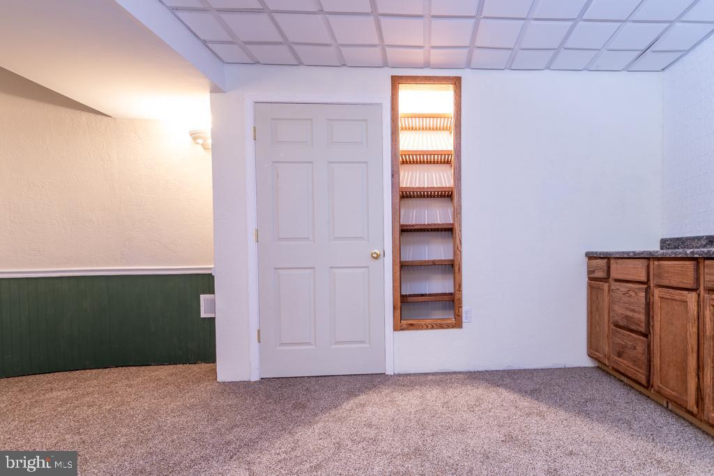 NONE UNRESTRICTED - Residential