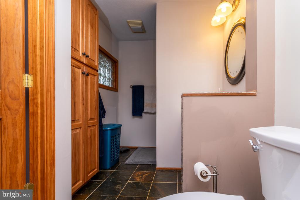 NONE UNRESTRICTED - Residential