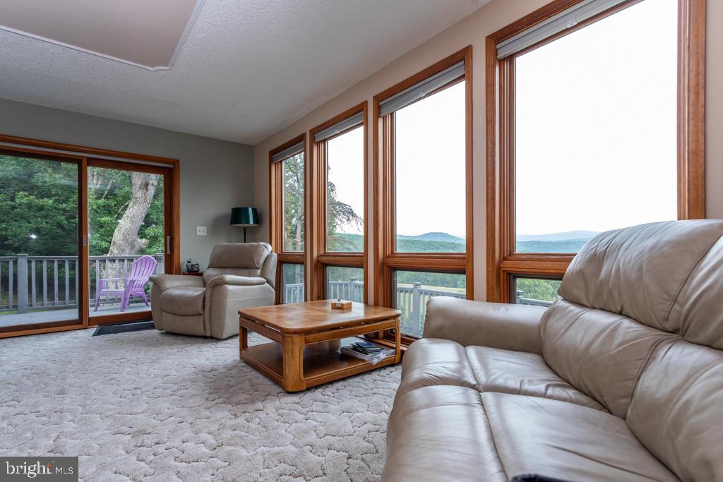 NONE UNRESTRICTED - Residential