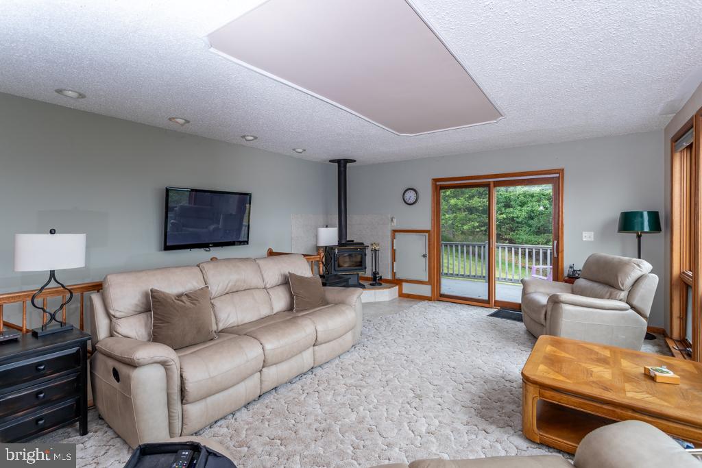 NONE UNRESTRICTED - Residential