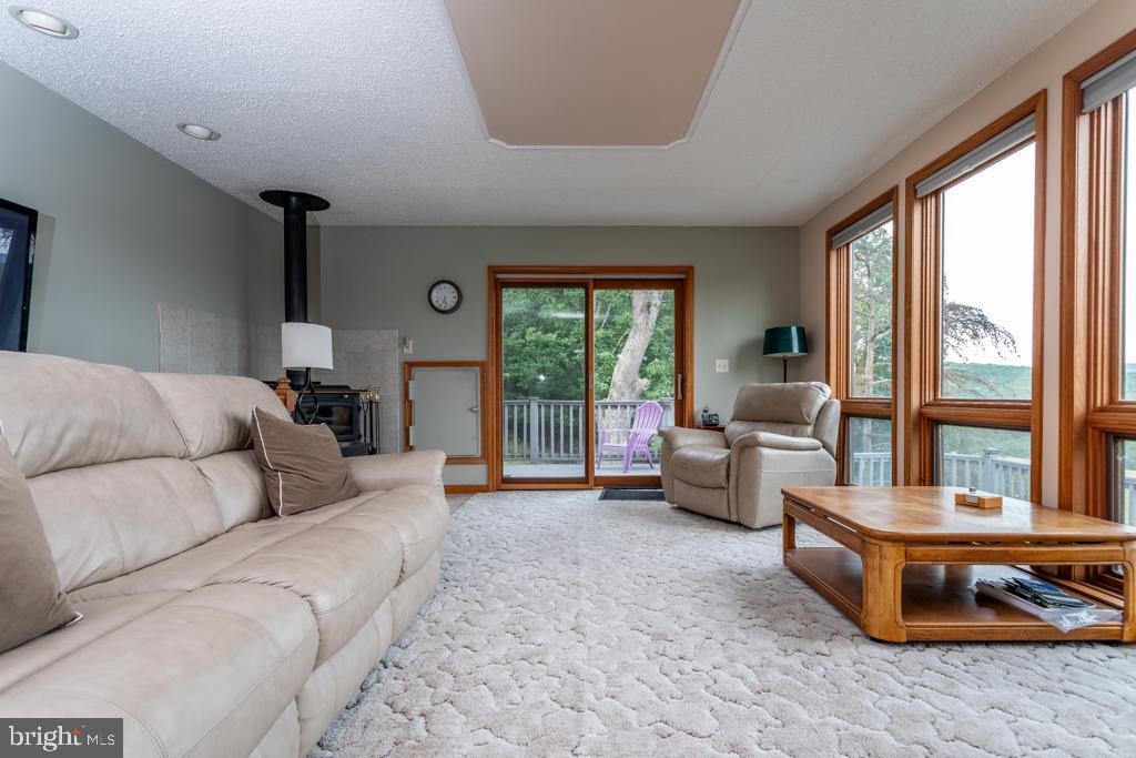 NONE UNRESTRICTED - Residential