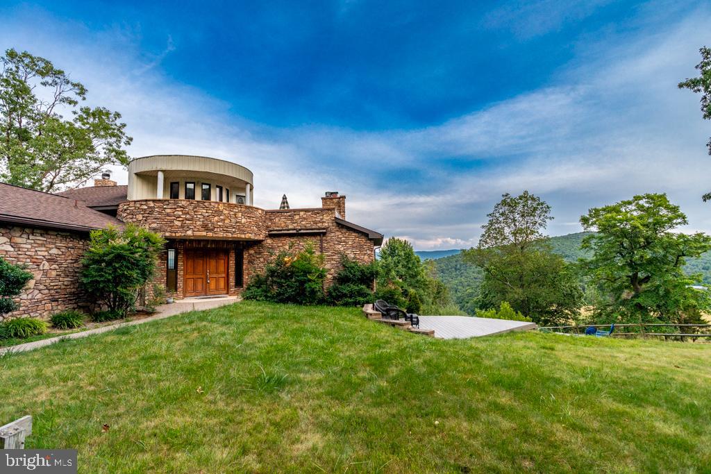 NONE UNRESTRICTED - Residential