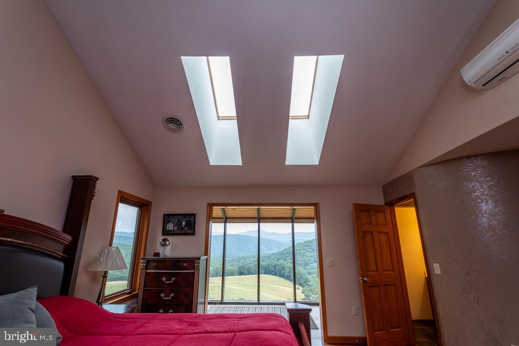 NONE UNRESTRICTED - Residential