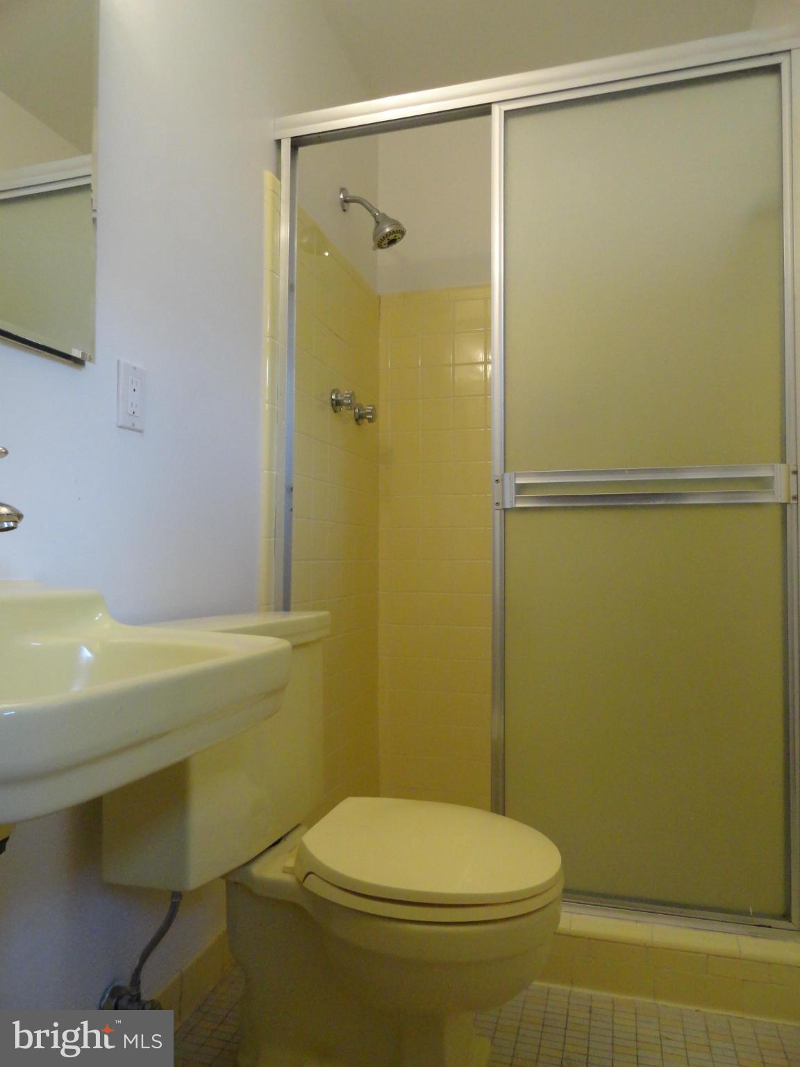 ASHBURTON - Residential Lease