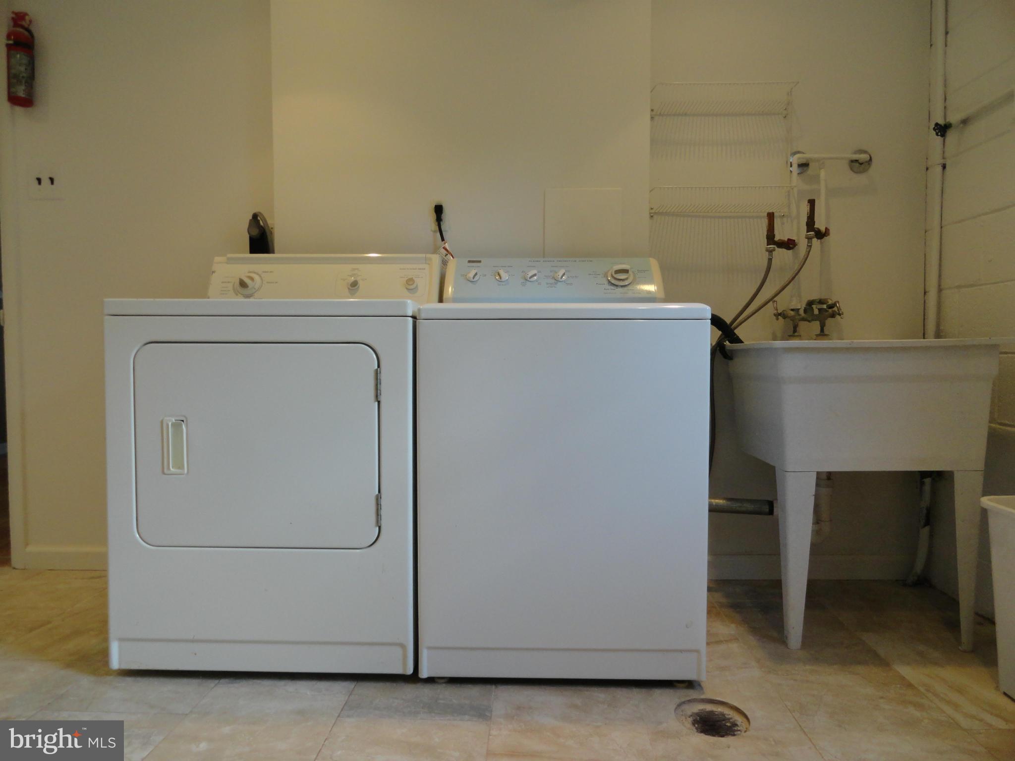 ASHBURTON - Residential Lease