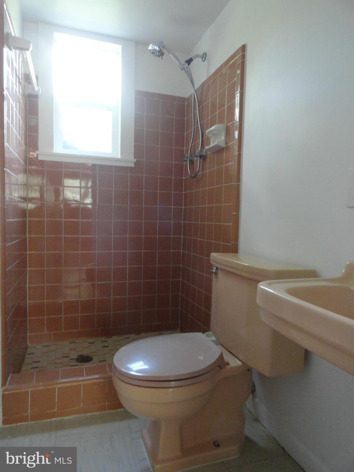 ASHBURTON - Residential Lease