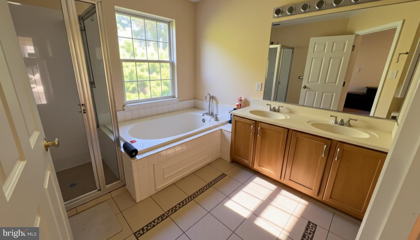 CLOPPER HILLS - Residential