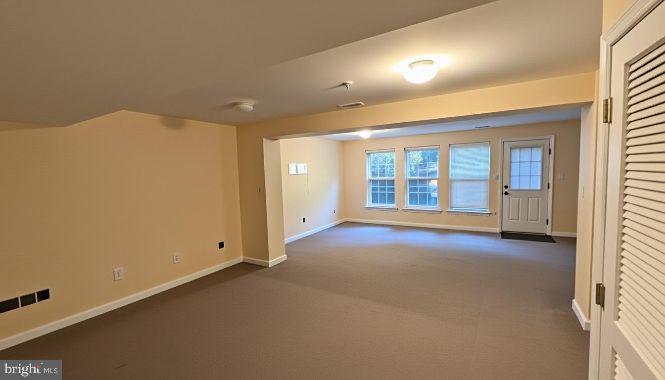 CLOPPER HILLS - Residential