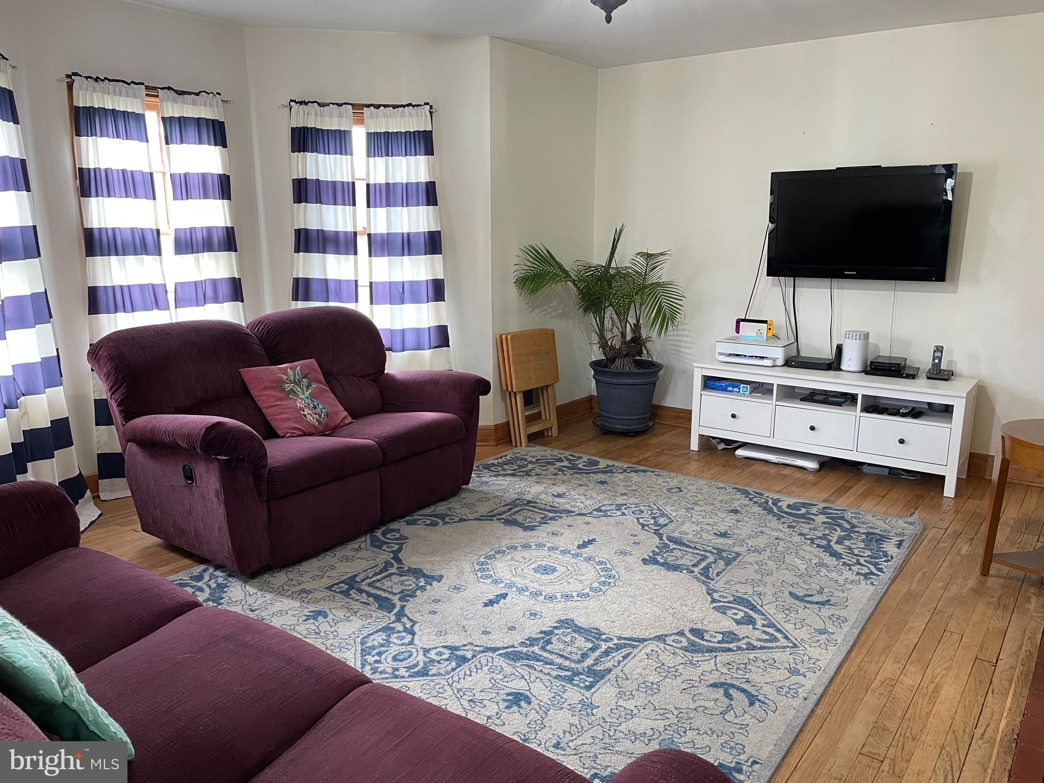 ROSEDALE - Residential