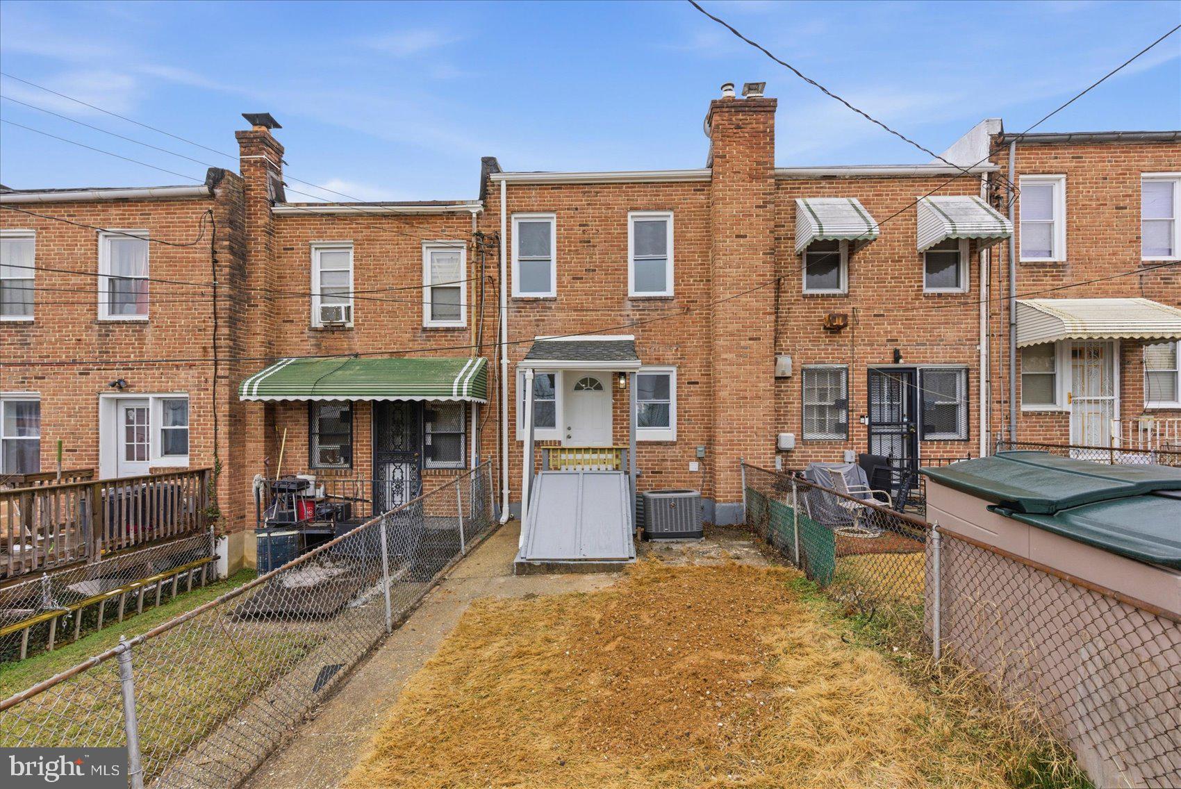 SAINT JOSEPHS - Residential