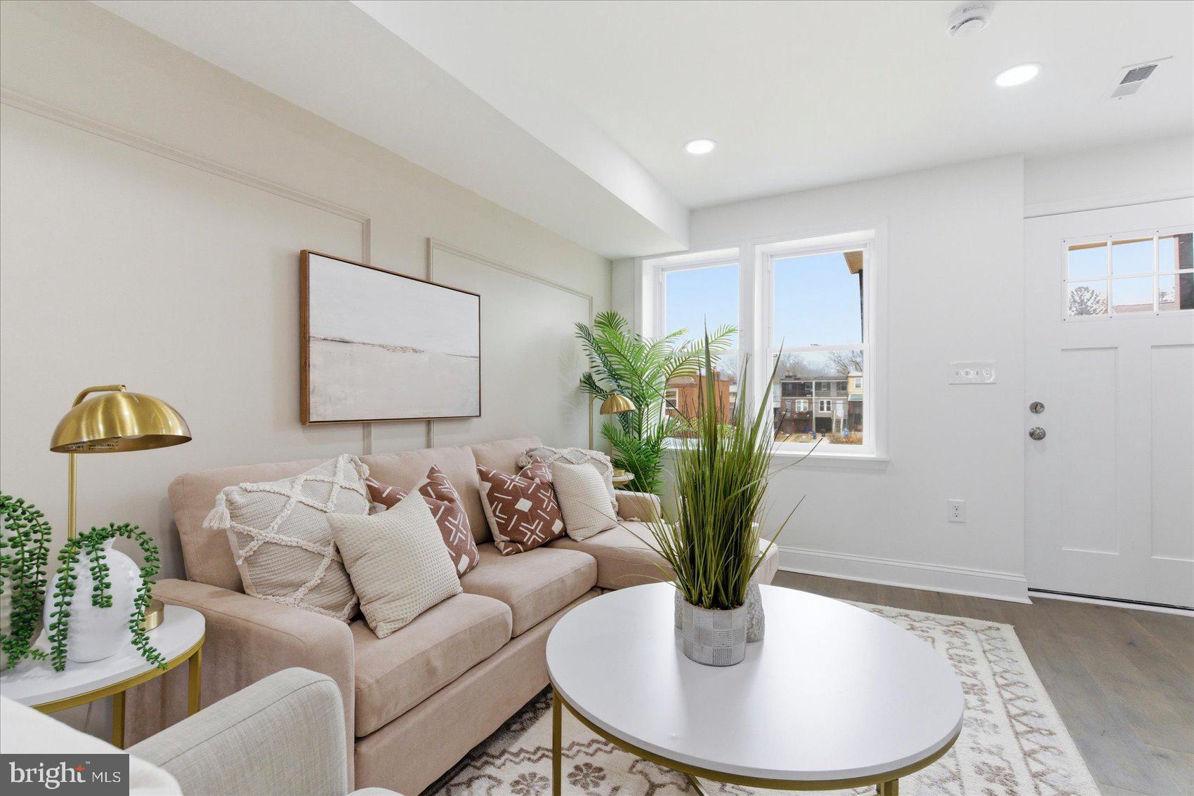 SAINT JOSEPHS - Residential