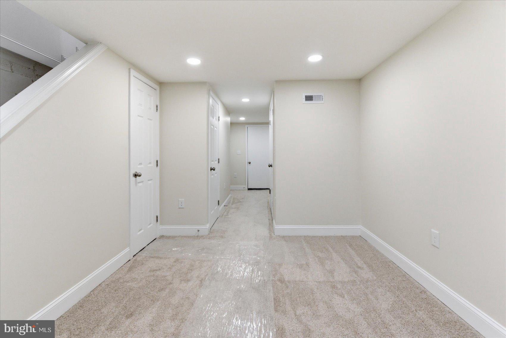 SAINT JOSEPHS - Residential