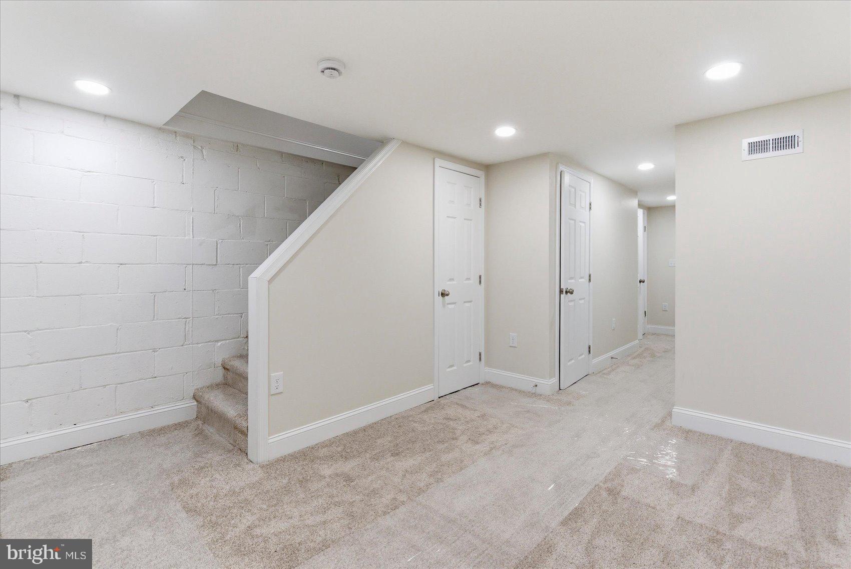 SAINT JOSEPHS - Residential