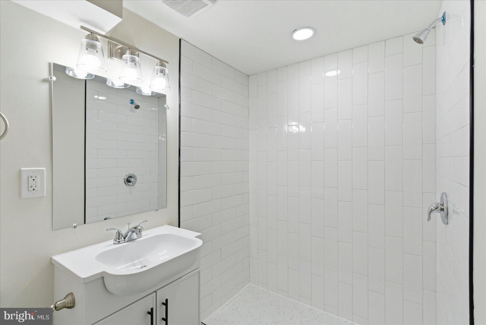 SAINT JOSEPHS - Residential