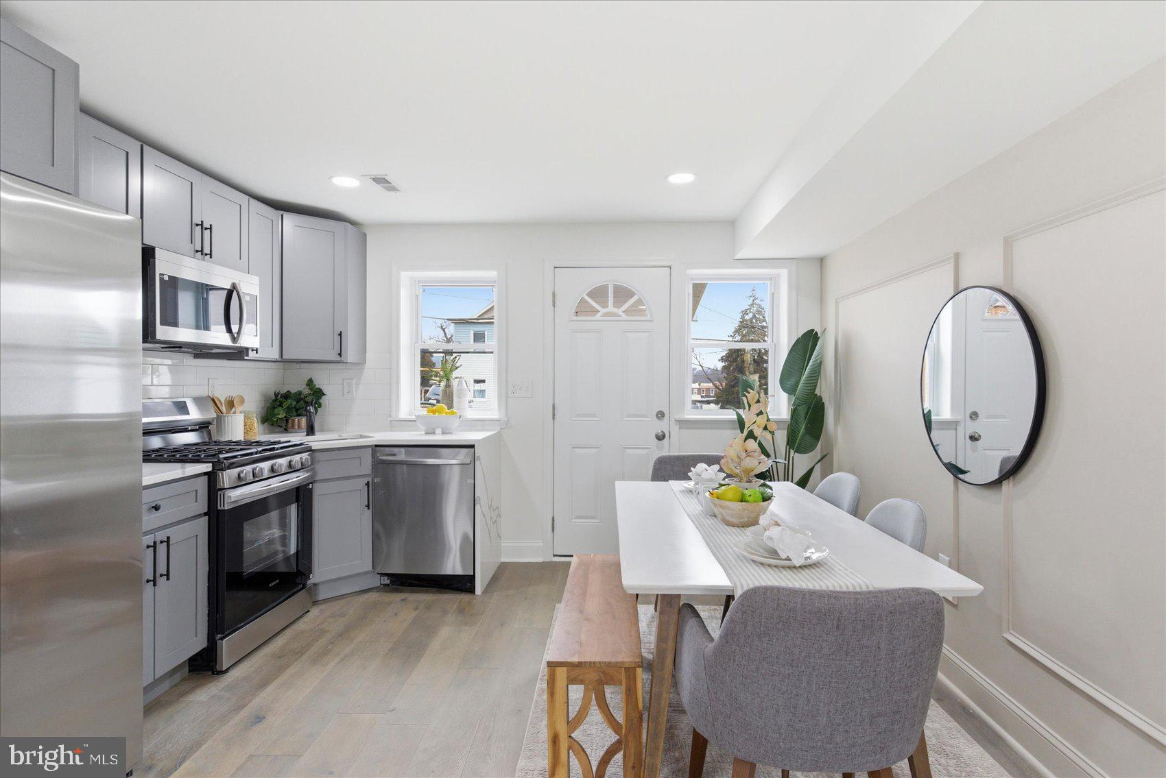 SAINT JOSEPHS - Residential