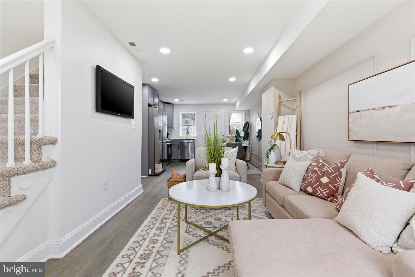 SAINT JOSEPHS - Residential