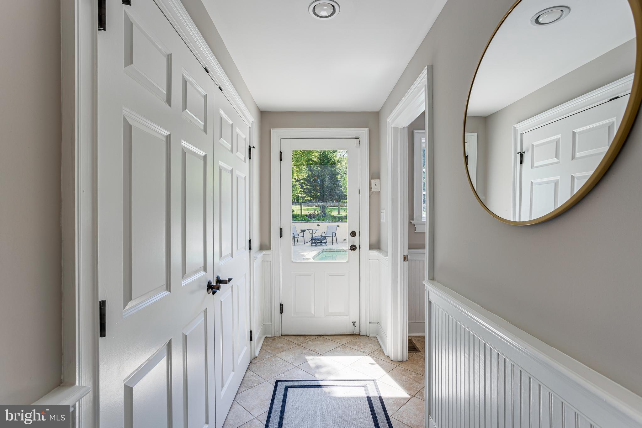 RADNOR HUNT - Residential