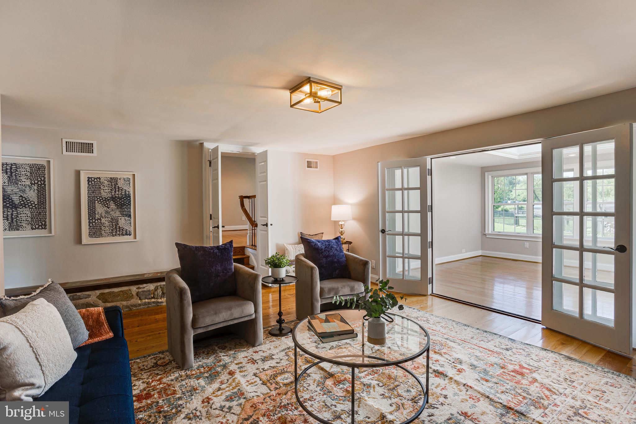 RADNOR HUNT - Residential