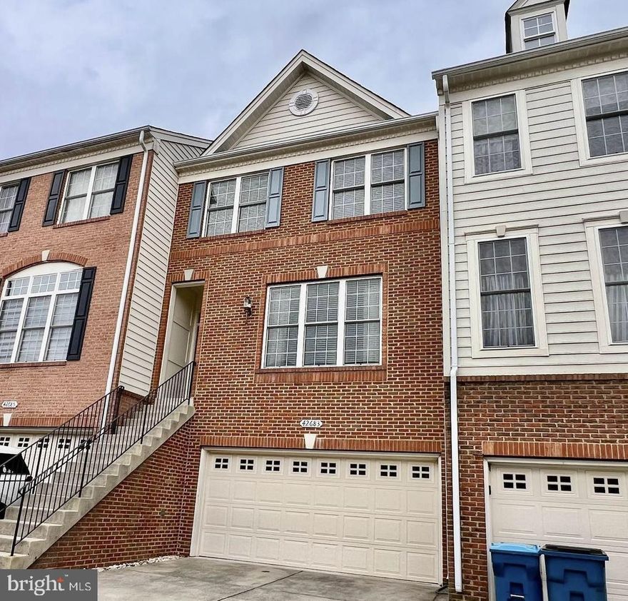 Ready to move in. Large 3BR, 2.5BA, 2 car garage offering • New floors • New Carpets • New Deck • Fresh Paint • Updated kitchen with new appliances Prime Location! Minutes to major shopping centers, dining, and entertainment. Easy access to Route 50, Loudoun County Parkway, and Dulles Airport. Don’t miss this rare opportunity in a sought-after neighborhood. No pets and no smoking are accepted.