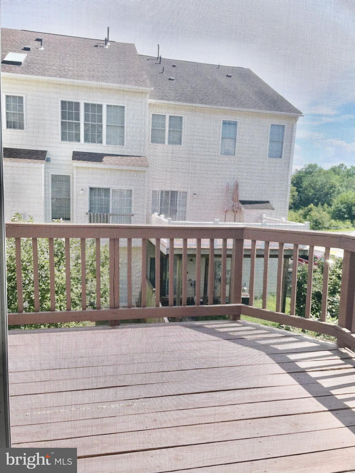 SOUTH RIDING - Residential Lease