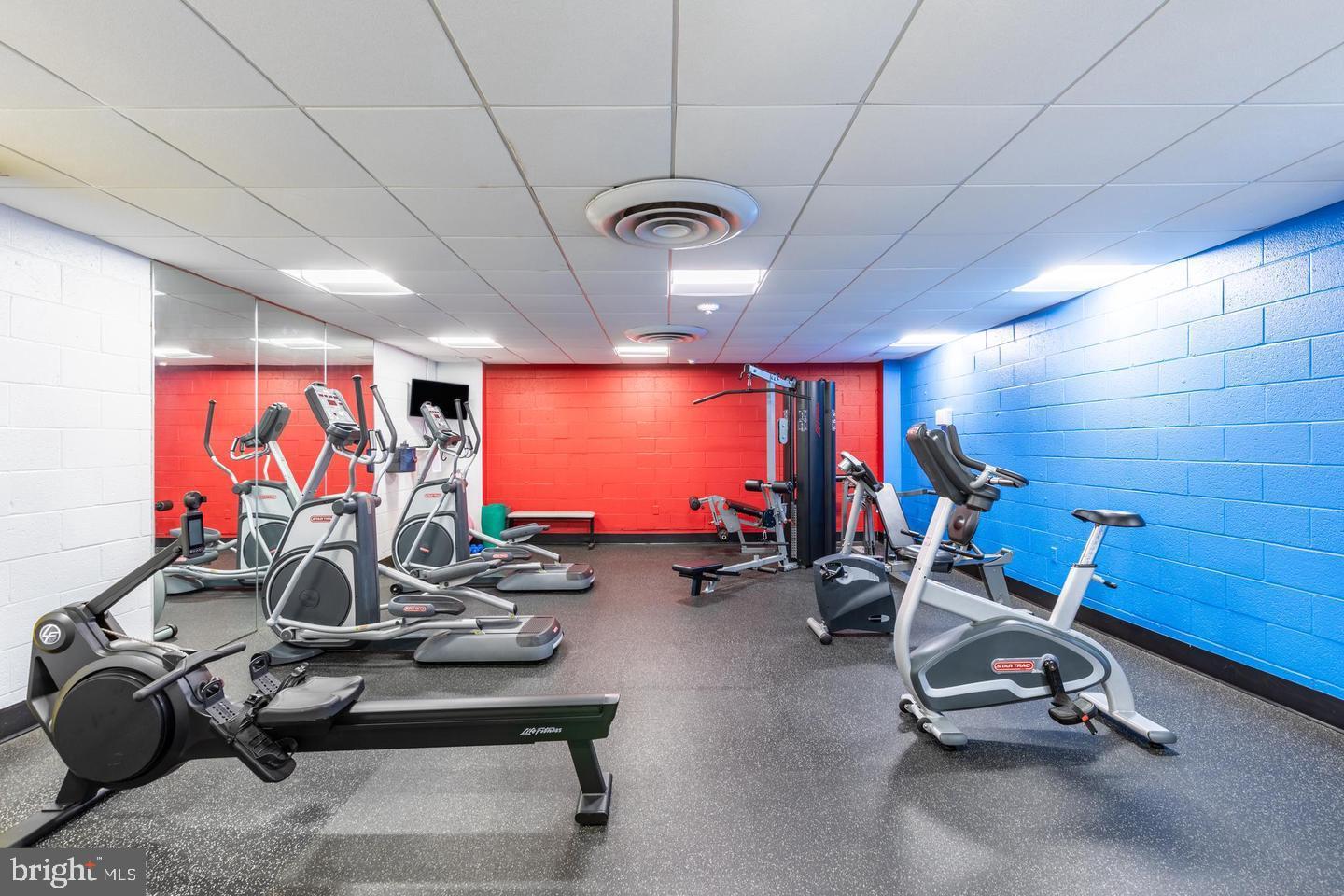 CHEVY CHASE - Residential Lease