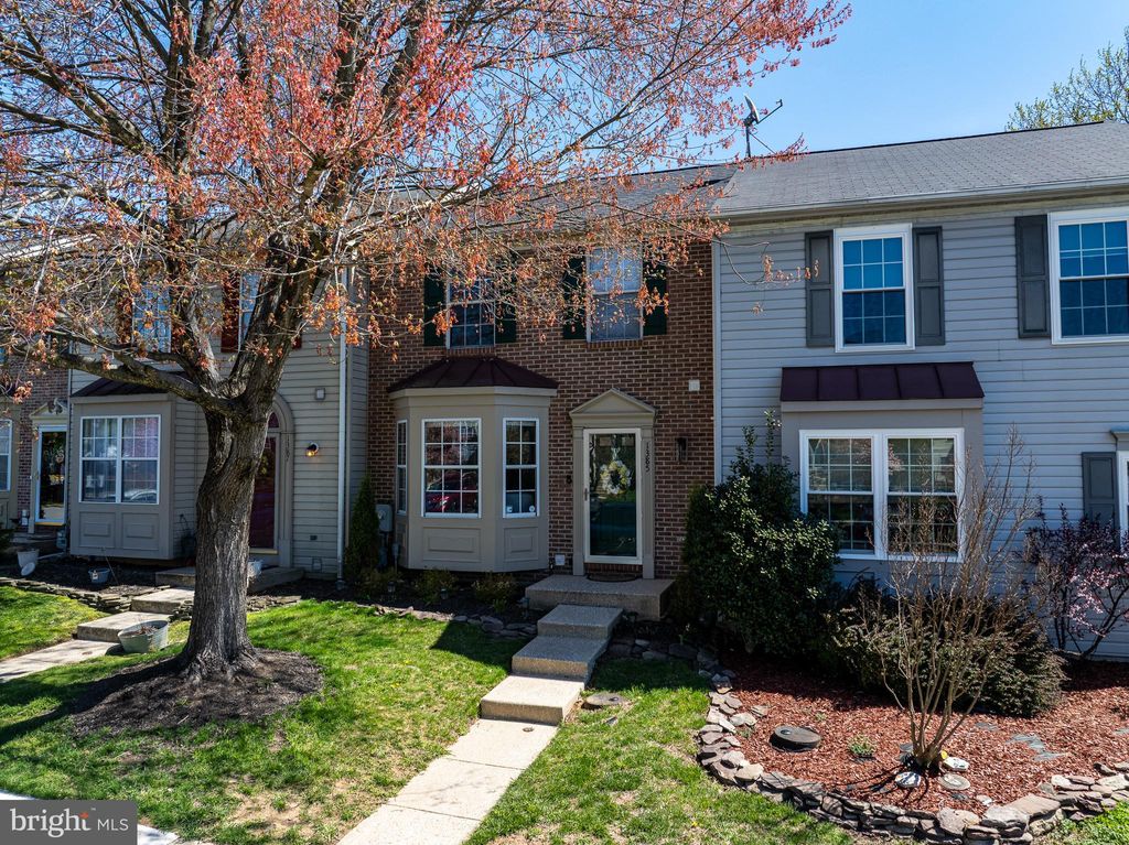 Photo of 1385 Walkabout Court #35, ELDERSBURG, MD 21784 (MLS # MDCR2034060)