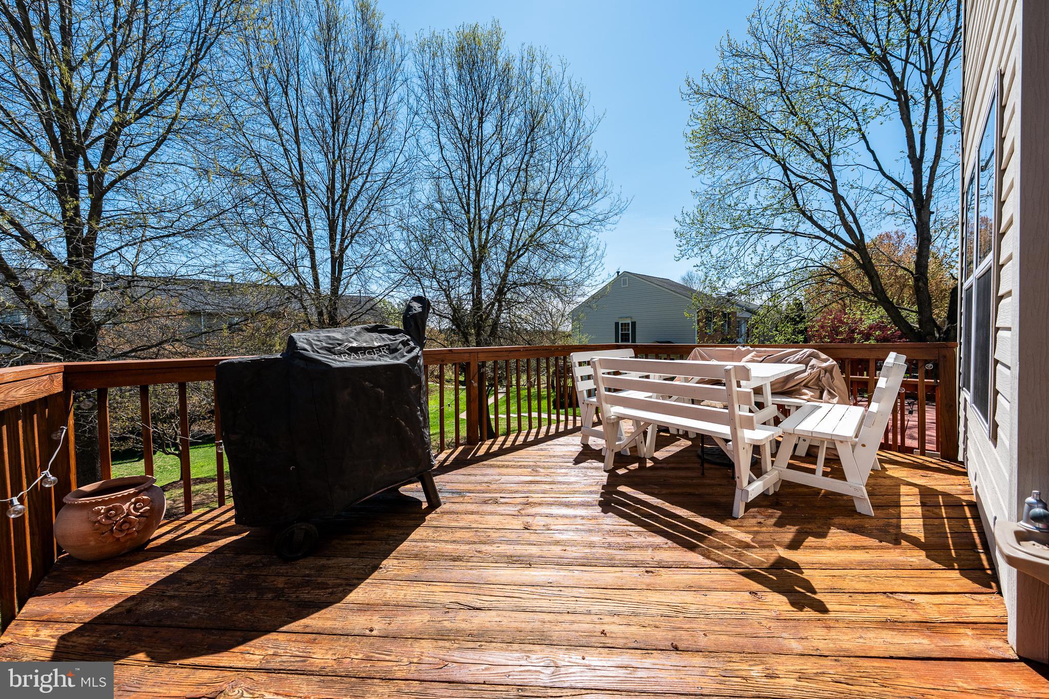 HUNTERS CROSSING - Residential