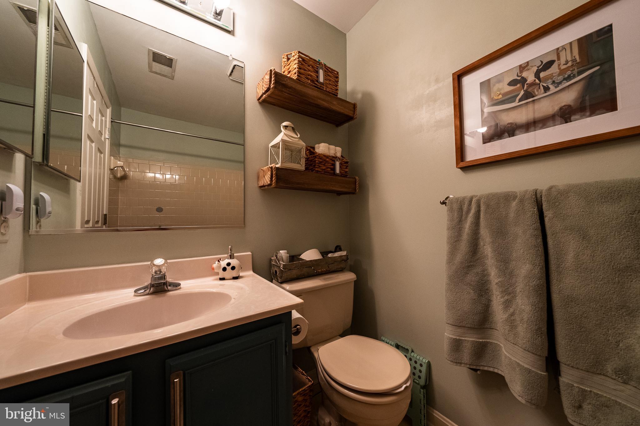 HUNTERS CROSSING - Residential