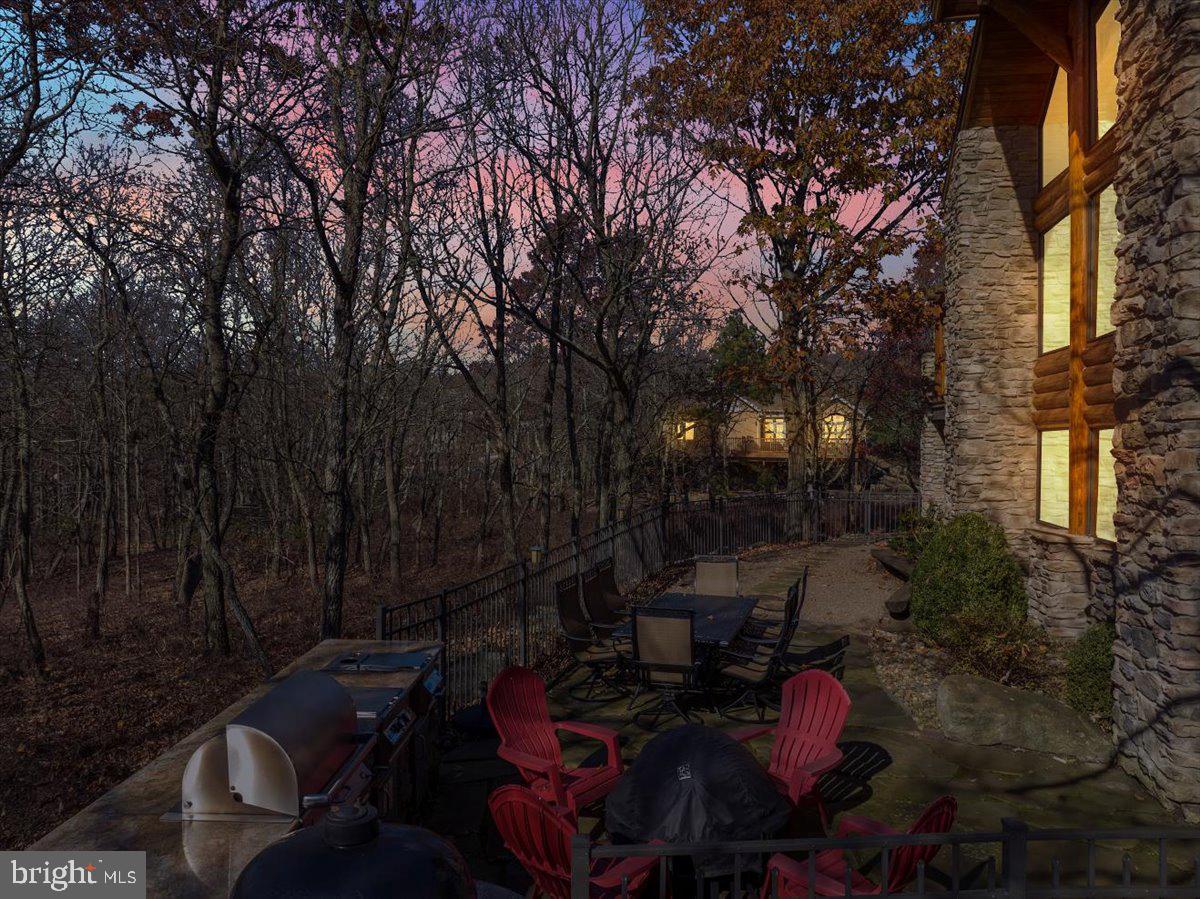 EAGLE ROCK RESORT - Residential