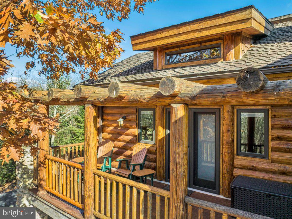 EAGLE ROCK RESORT - Residential