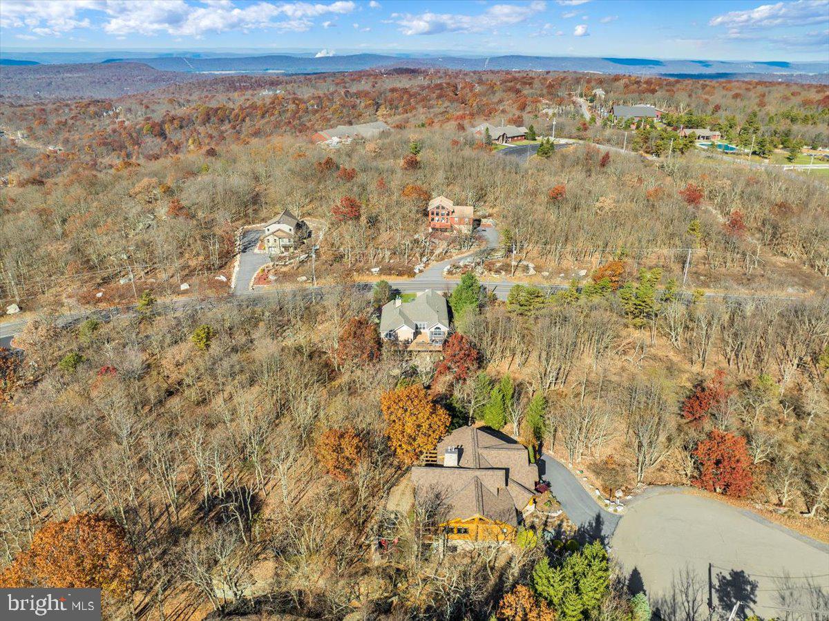 EAGLE ROCK RESORT - Residential