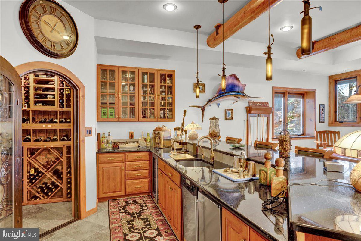 EAGLE ROCK RESORT - Residential