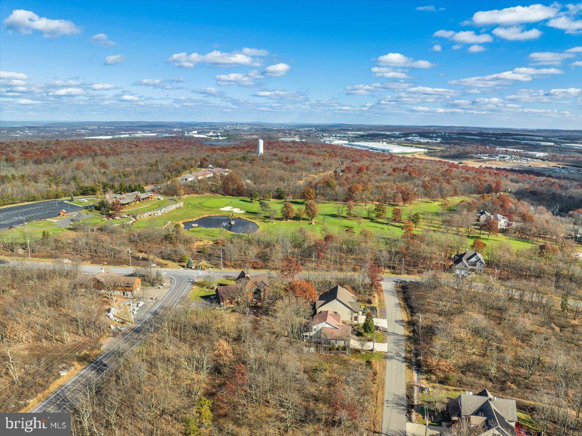 EAGLE ROCK RESORT - Residential