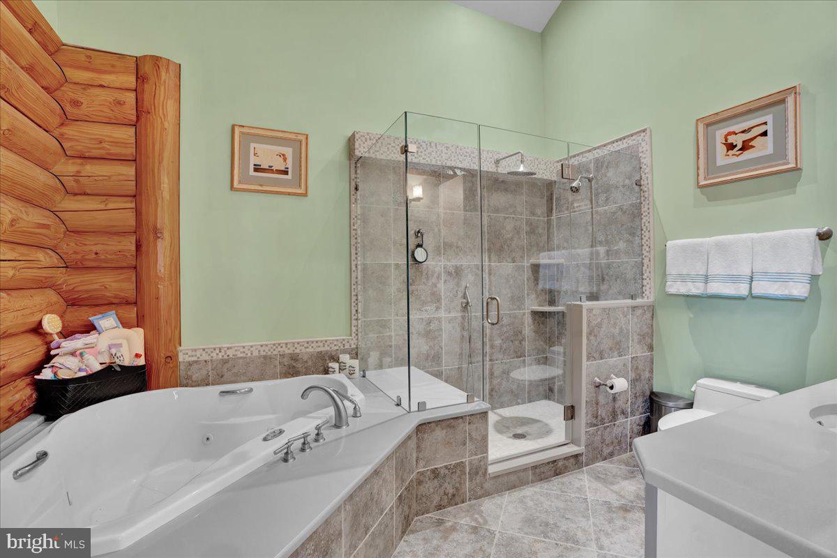 EAGLE ROCK RESORT - Residential