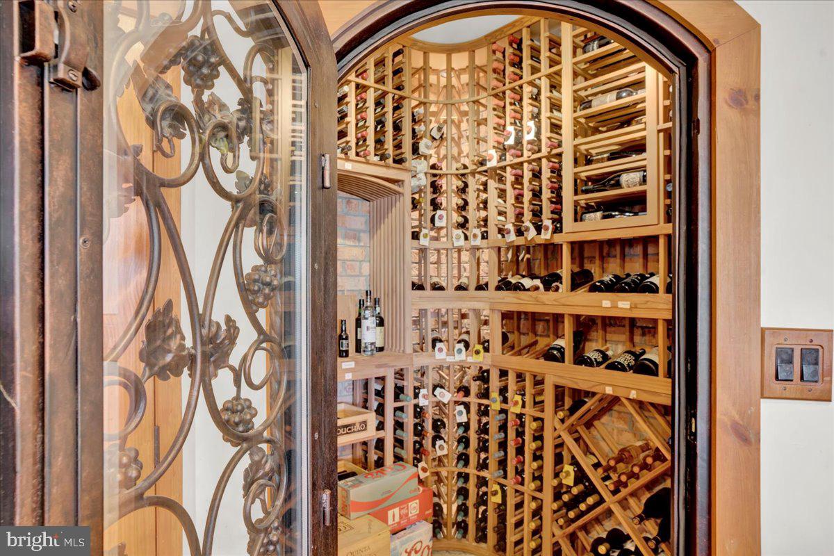 EAGLE ROCK RESORT - Residential