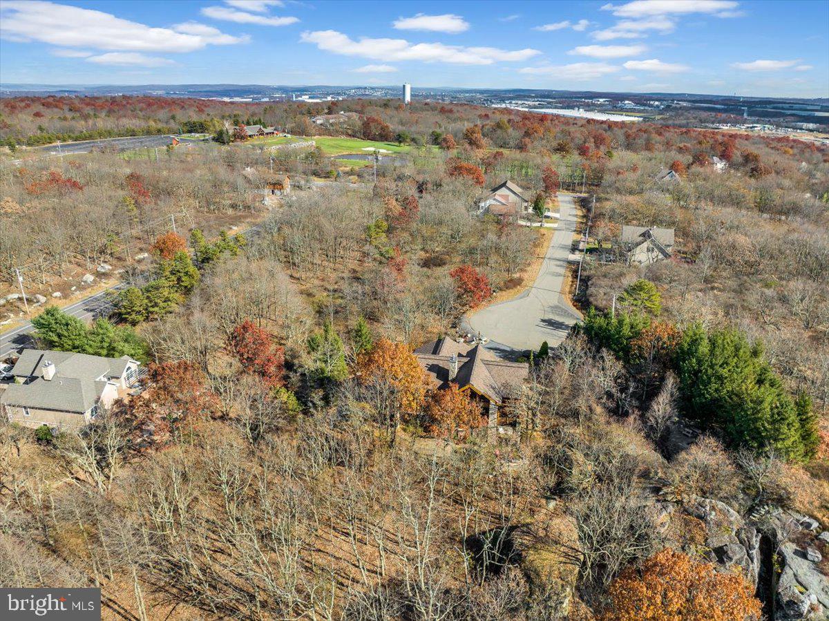 EAGLE ROCK RESORT - Residential