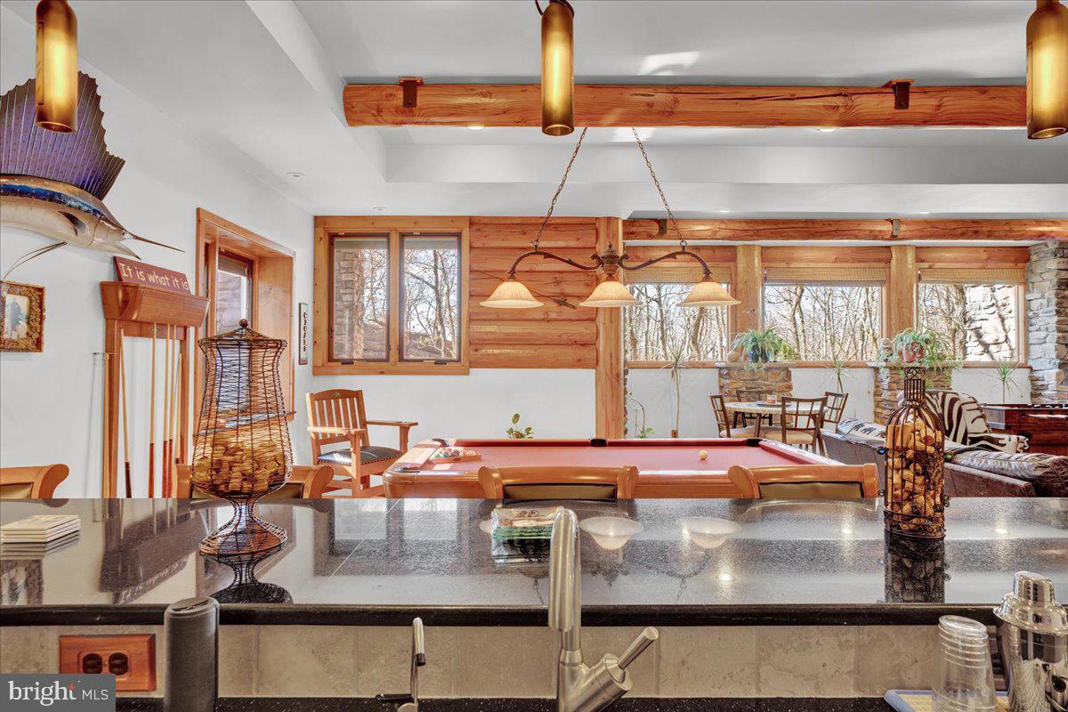 EAGLE ROCK RESORT - Residential