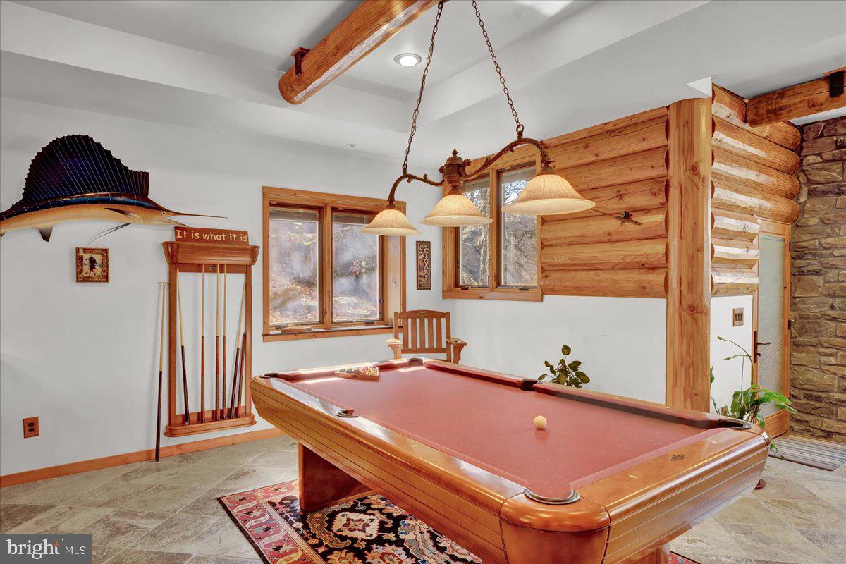 EAGLE ROCK RESORT - Residential