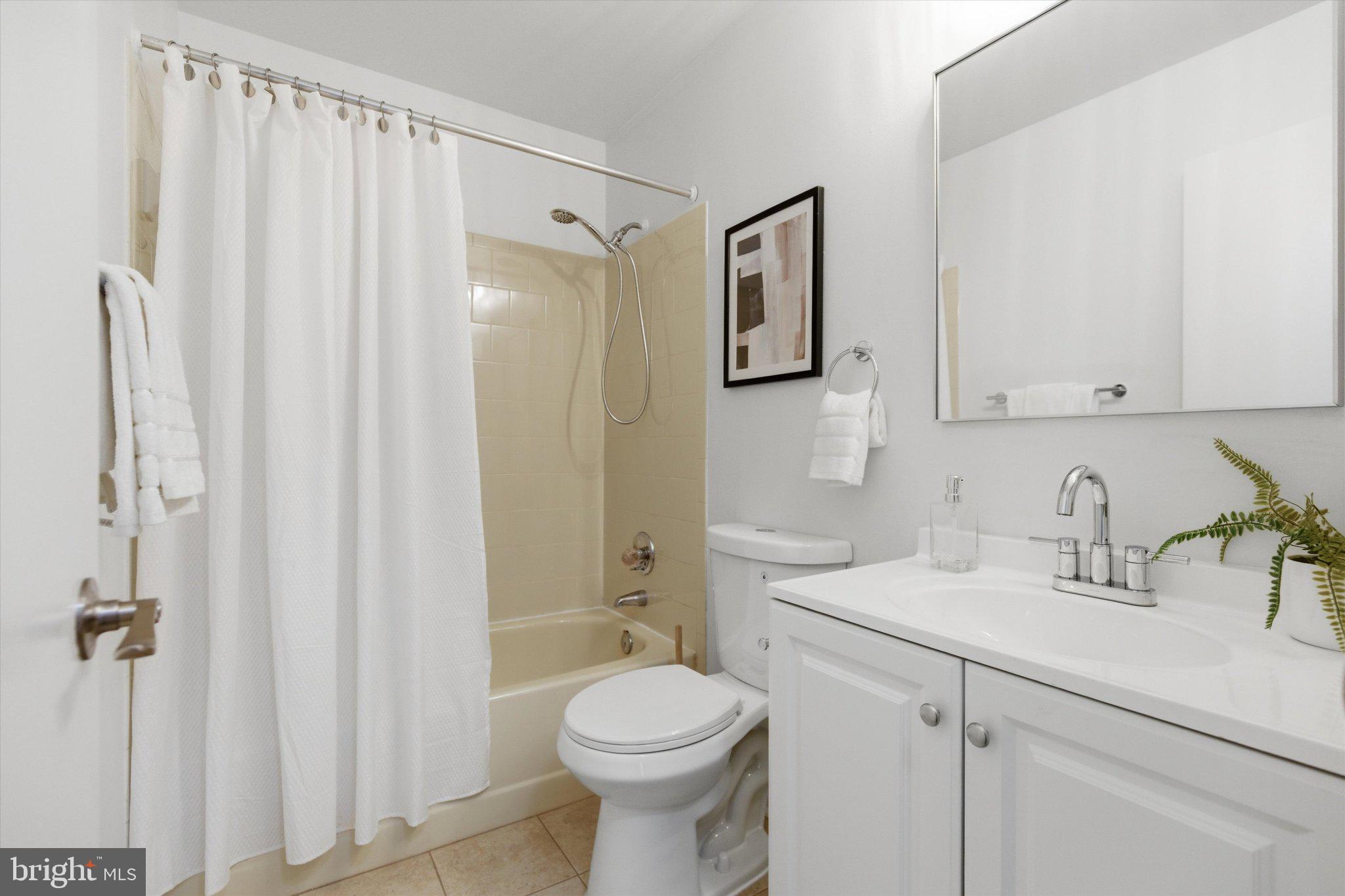 MARLBOROUGH CONDOMINIUM - Residential