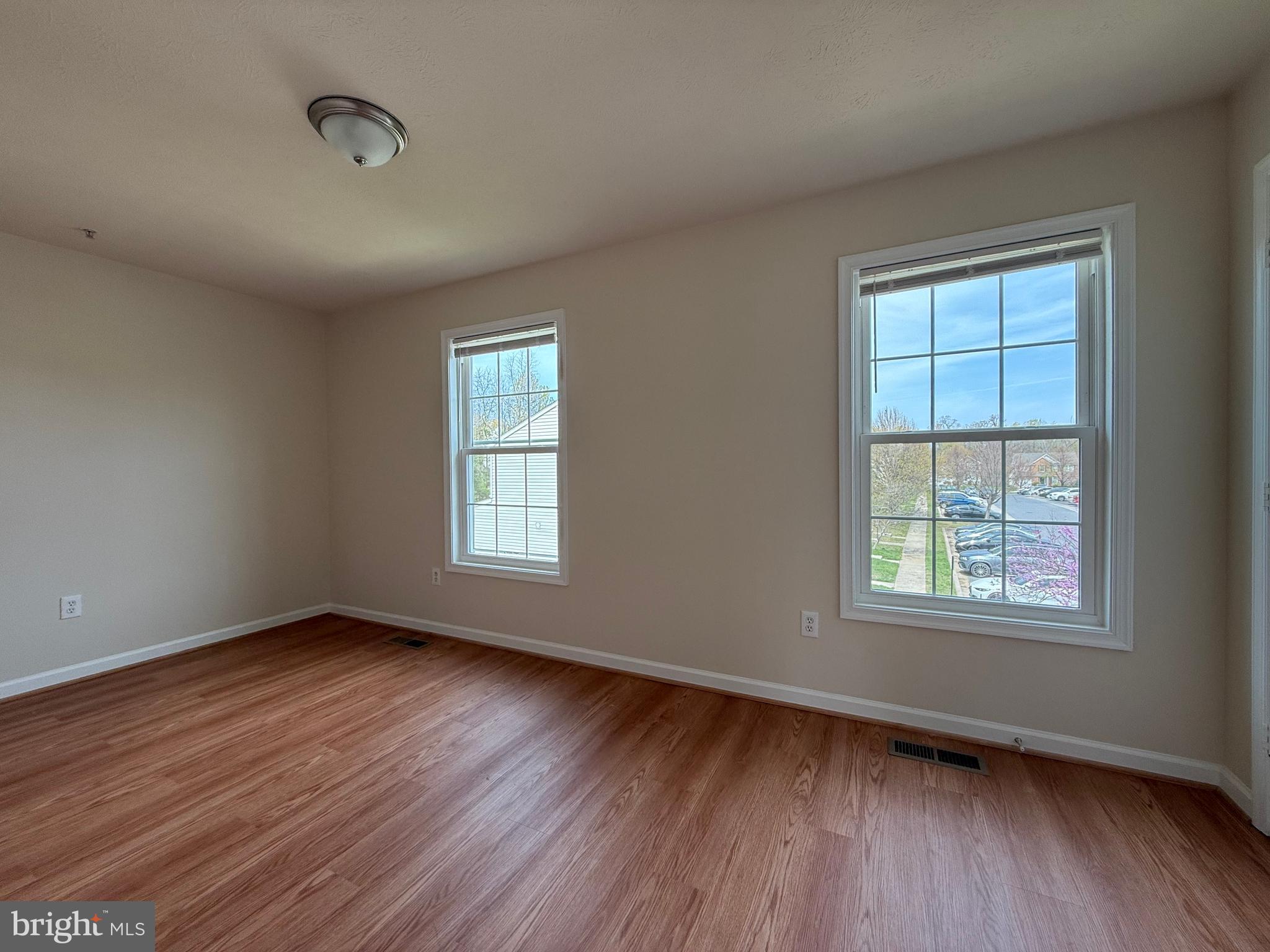 BARKLEY WOODS - Residential Lease