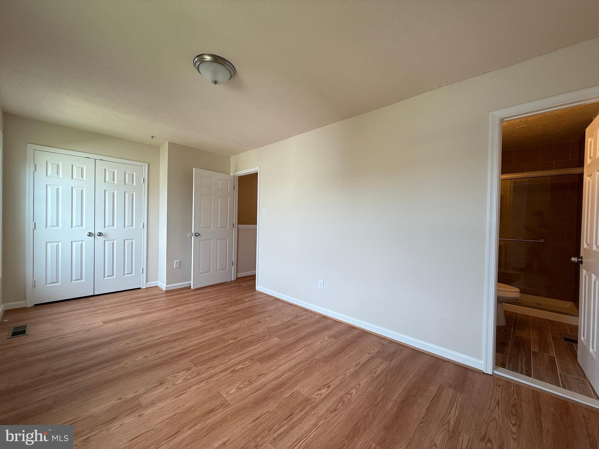 BARKLEY WOODS - Residential Lease