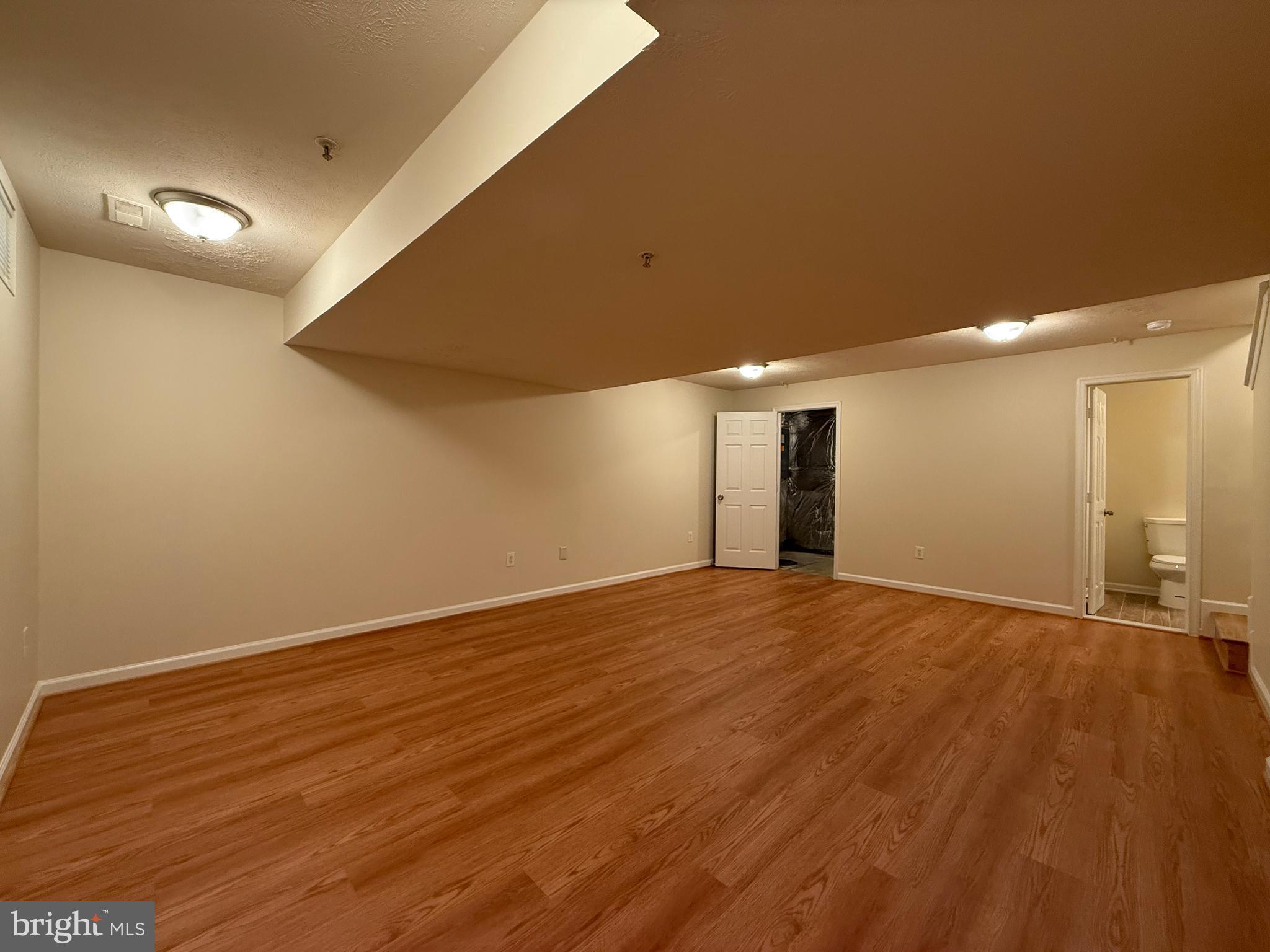 BARKLEY WOODS - Residential Lease