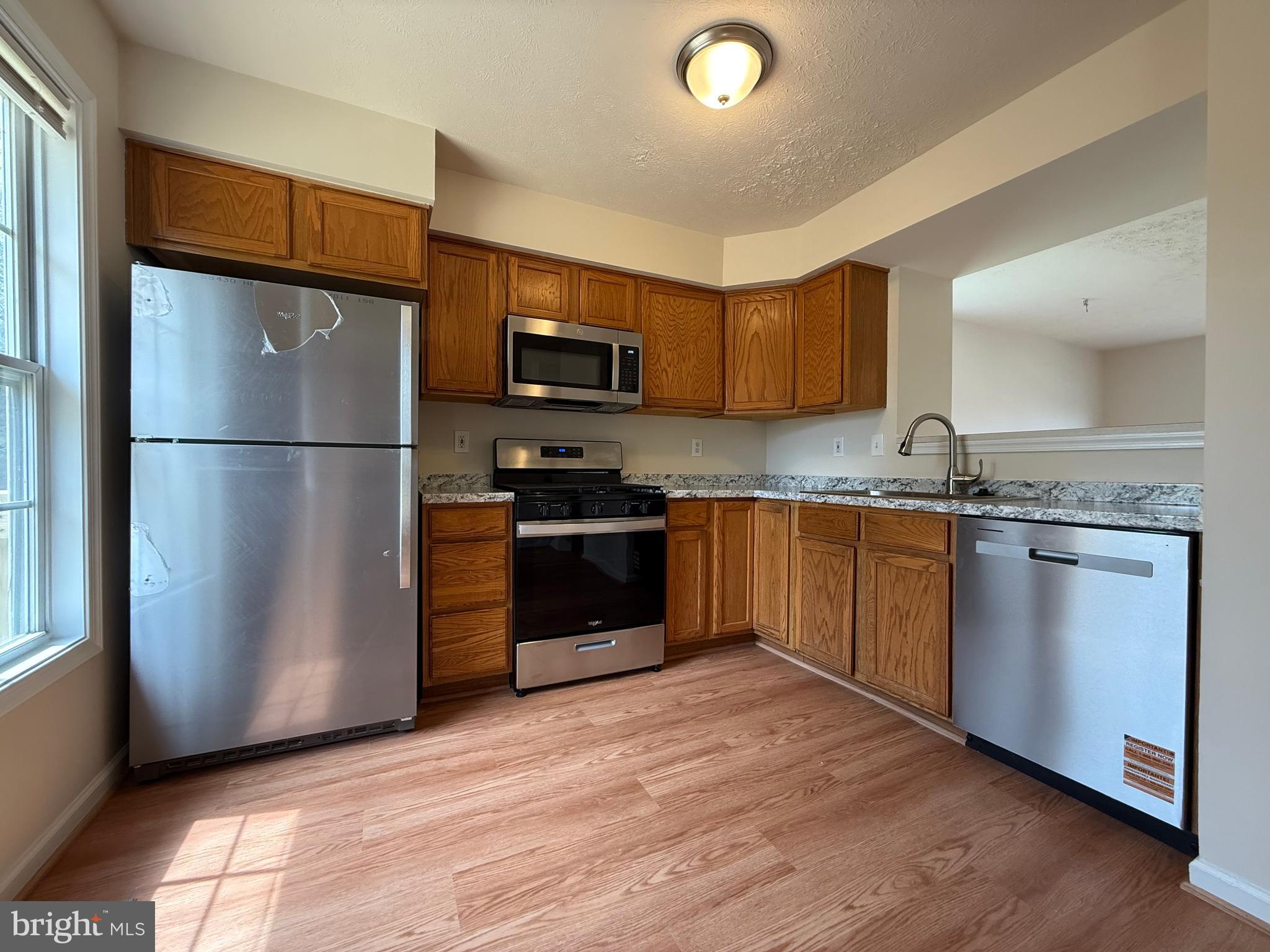 BARKLEY WOODS - Residential Lease