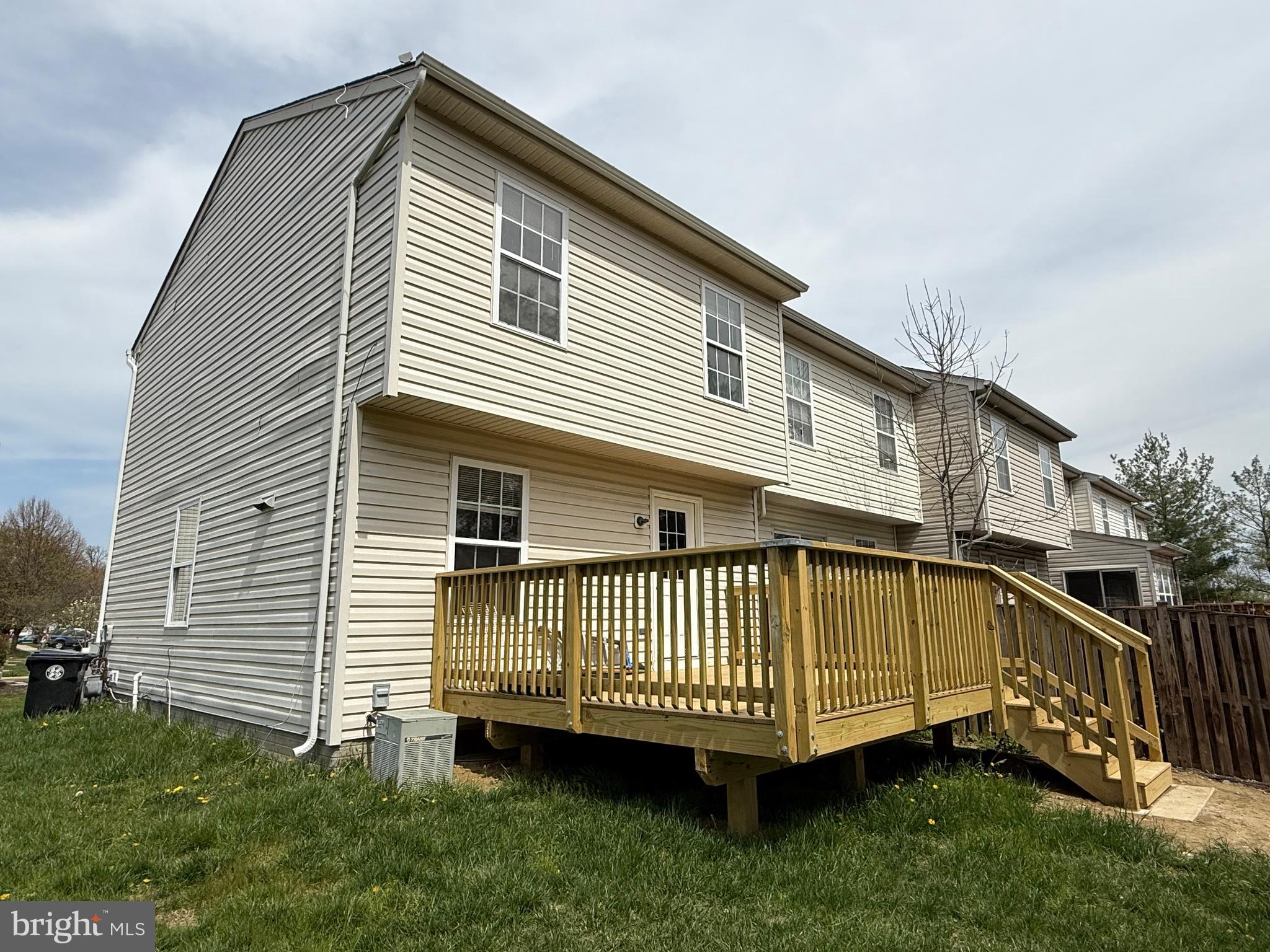 BARKLEY WOODS - Residential Lease