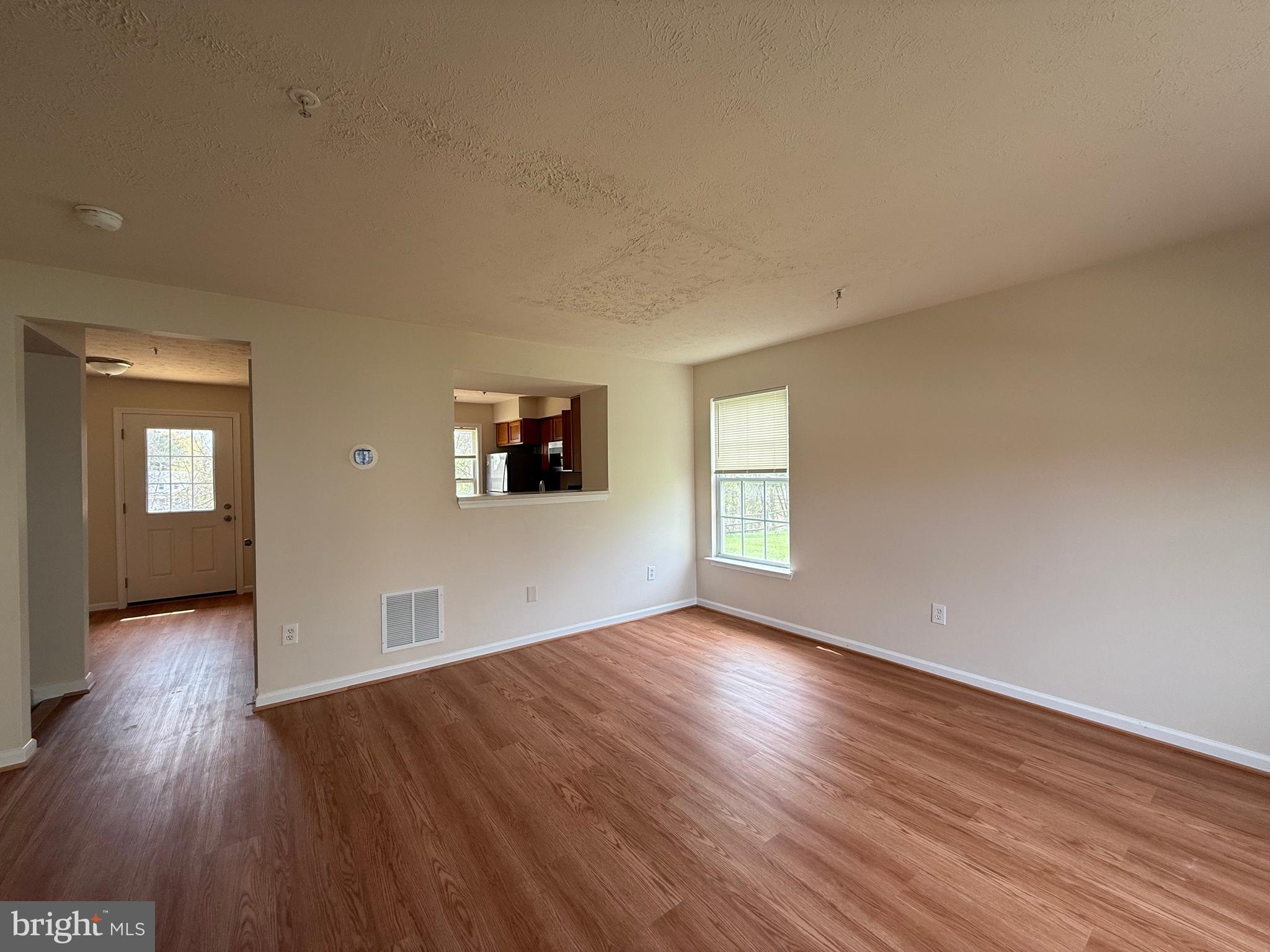 BARKLEY WOODS - Residential Lease