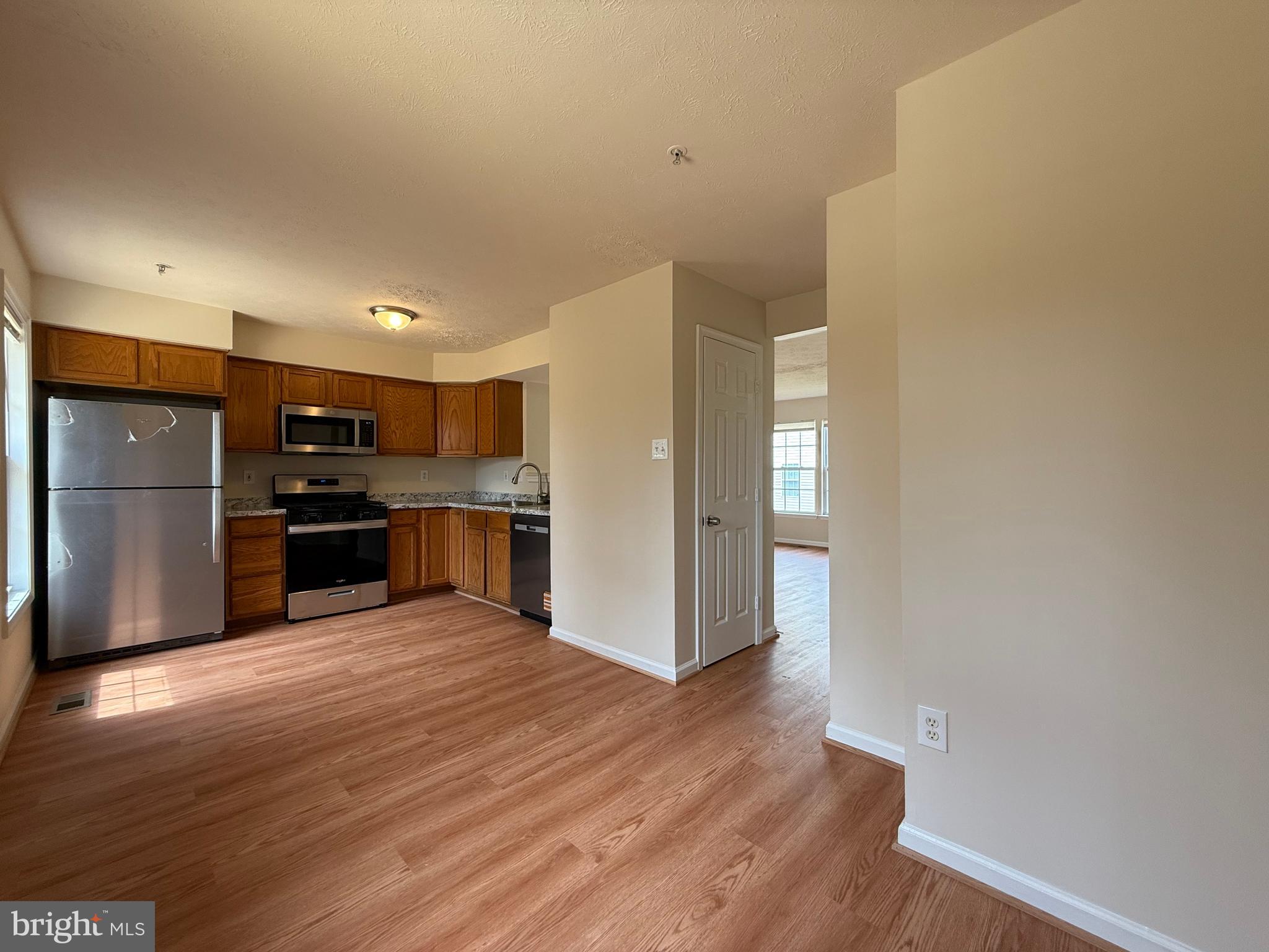 BARKLEY WOODS - Residential Lease